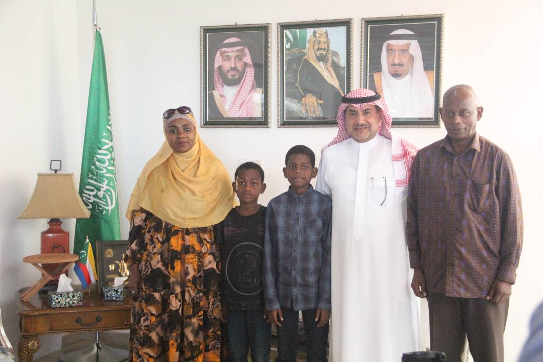 image Soultoine Abdou honoré par l’ambassadeur d’Arabie Saoudite à Moroni